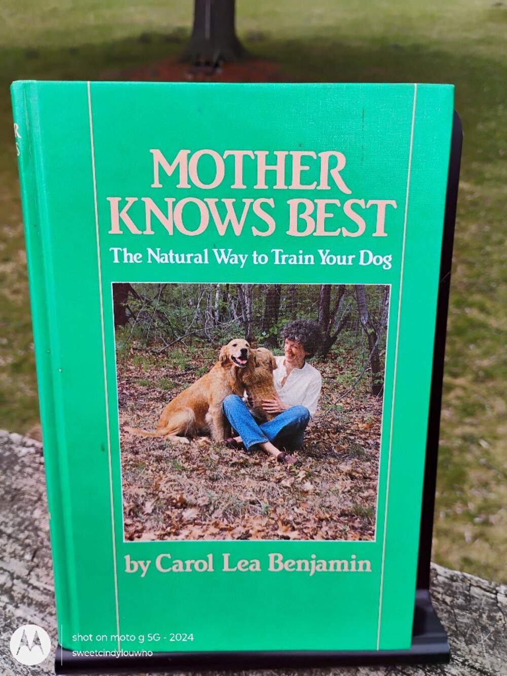 Mother Knows Best The Natural Way to Train Your Dog by Carol Lea Benjamin 1985